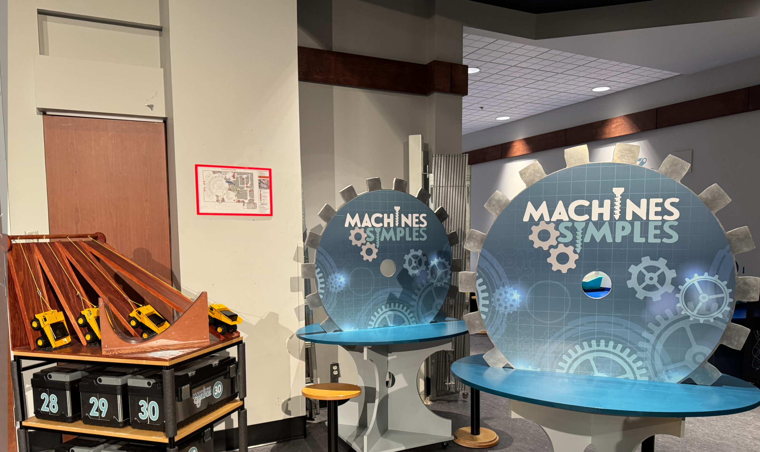 Cette image est un aperçu de la Salle de Découvertes à la bibliothèque de Chicoutimi.